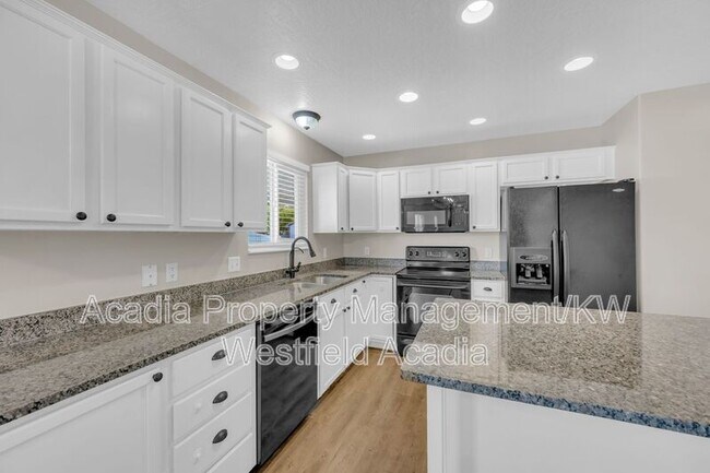 Building Photo - 25 E 2250 N