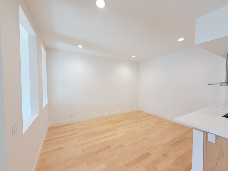 Dining Room Angle 2 - 1878 N Alvarado St