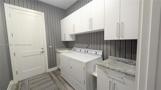 Building Photo - 2879 Gin Berry Way