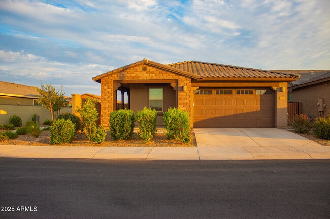 Primary Photo - 17007 W El Caminito Dr