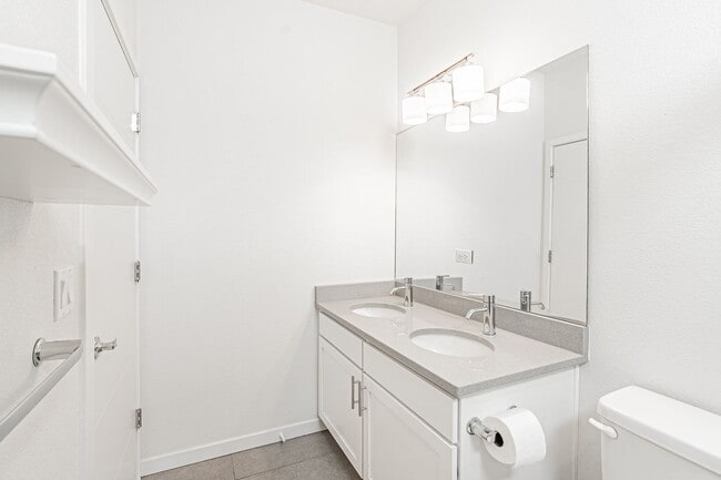 Building Photo - Modern 2BD, 3BA RiNo Townhome with Garage and Rooftop Deck