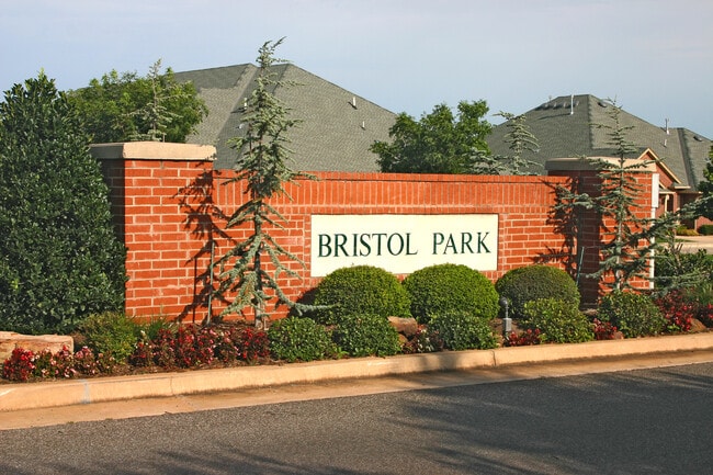 Primary Photo - 1801 Sagewood Dr
