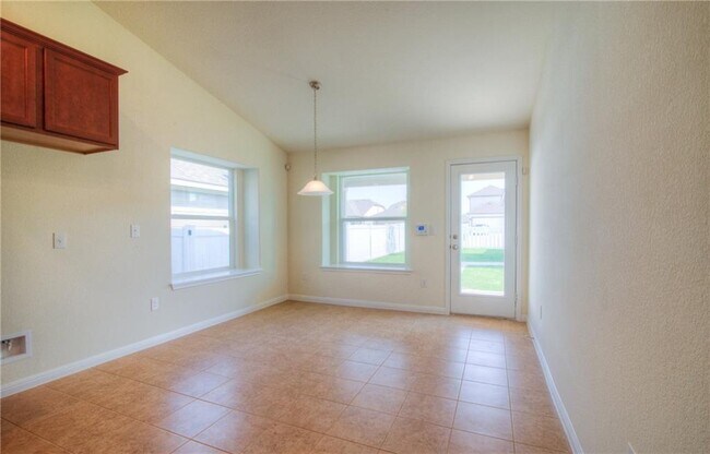 Building Photo - 1120 Badlands Dr