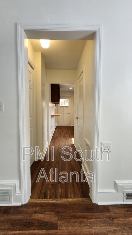 Building Photo - 1201 Hosea L Williams Dr SE