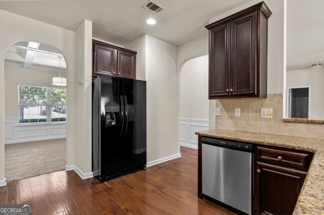 Building Photo - 3379 Gardenside Walk SW