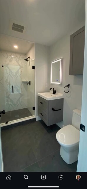 Bathroom - 35 Hunnewell Ave