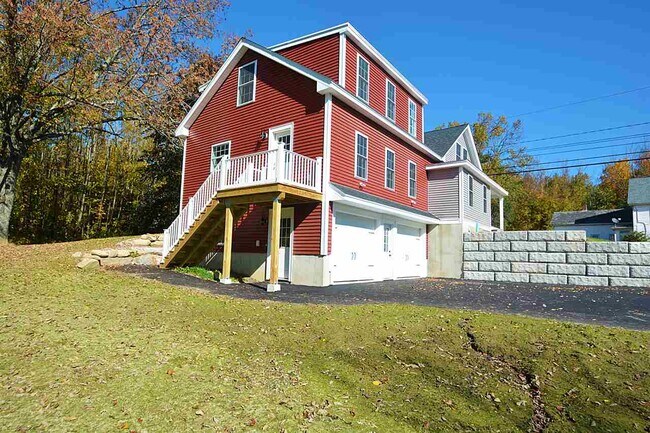 Building Photo - 53 1st NH Turnpike