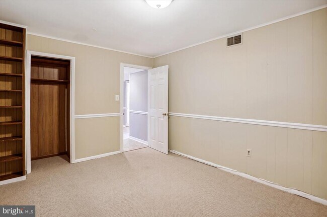 Building Photo - 4243 Worcester Dr