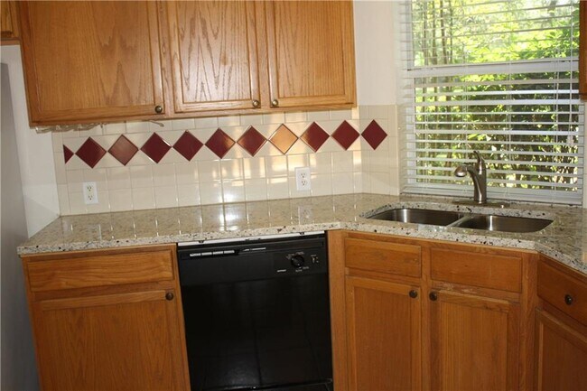 Building Photo - 4920 Calhoun Canyon Loop