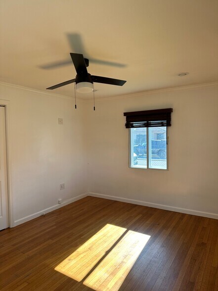 Bedroom 2 - 11828 State St