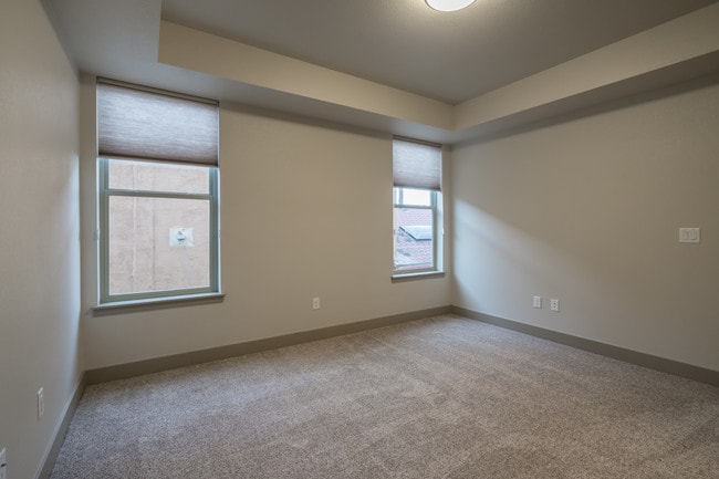 Building Photo - 210 Pueblo Ave