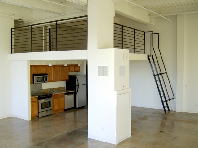 Building Photo - 409 W Olympic Blvd
