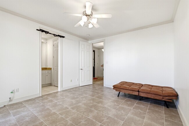 Building Photo - 1408 Rosedale St