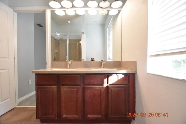 Building Photo - 11509 Fountainhead Dr