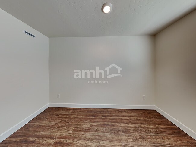 Building Photo - 5126 W White Ash Ct