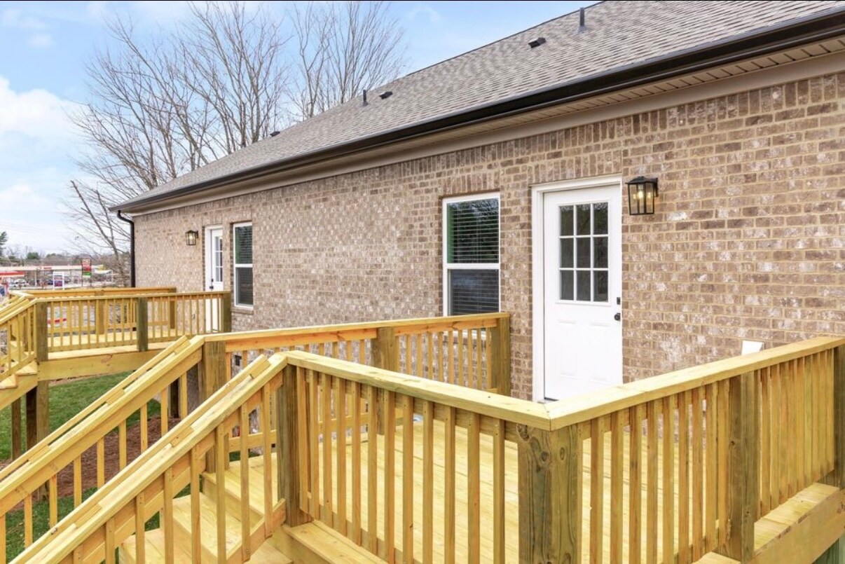 Building Photo - 4209 Willard Dr