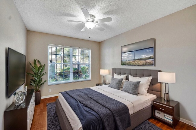 Building Photo - 5248 NW 117th Ave