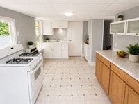 Building Photo - 306 Dehart Ave