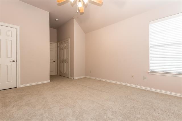 Building Photo - 2400 Royal Birkdale Dr