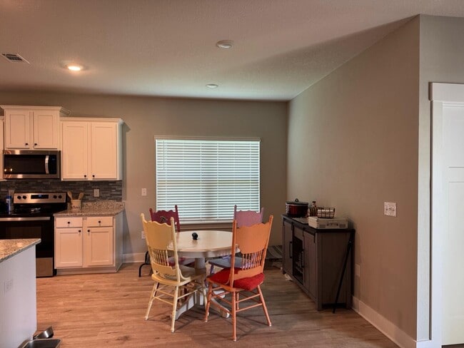 Building Photo - 2379 Cloudberry Dr