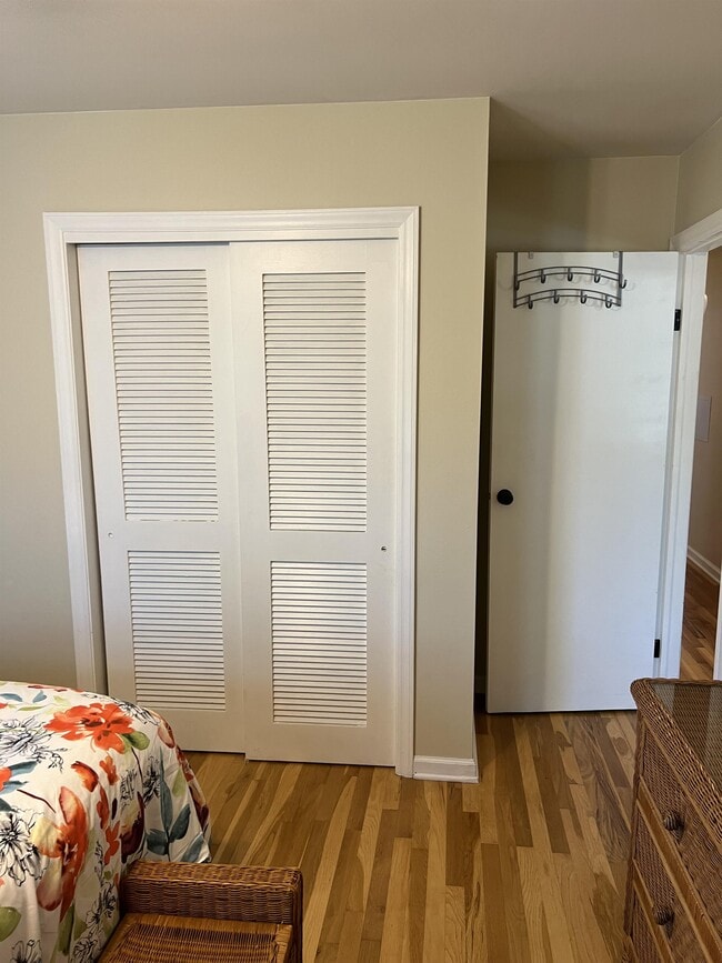 Building Photo - 601 E McKissock St