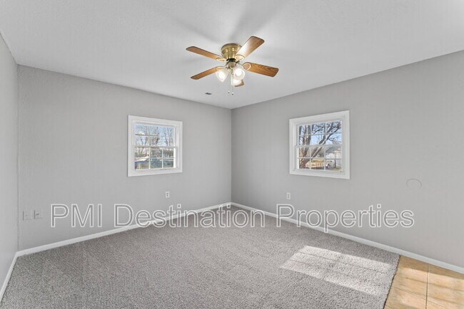 Building Photo - 304 Beech St