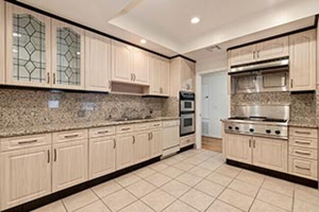 Building Photo - Korbatov Equities, LLC