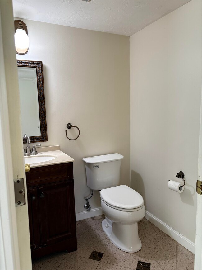Building Photo - 9 Louisburg Square