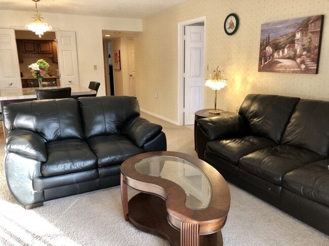 Building Photo - 227 Canal Park Dr