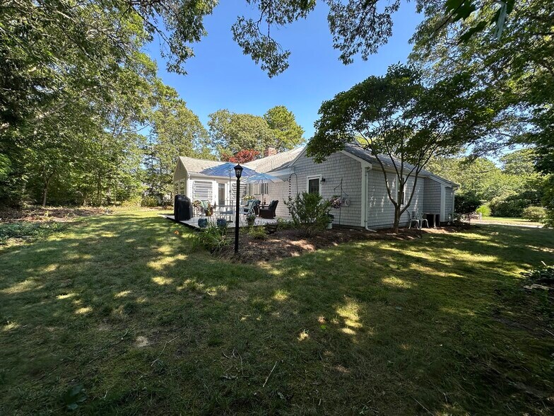 Building Photo - 113 Signal Hill Dr
