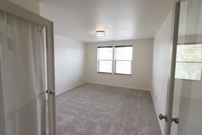 Building Photo - Live Large in Obsidian Trails — Where Comf...