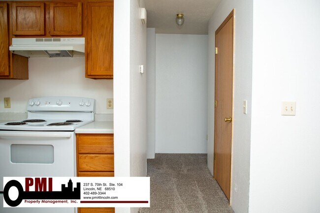 Building Photo - 1748 N 27th St