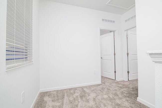 Building Photo - 6008 Blissful St