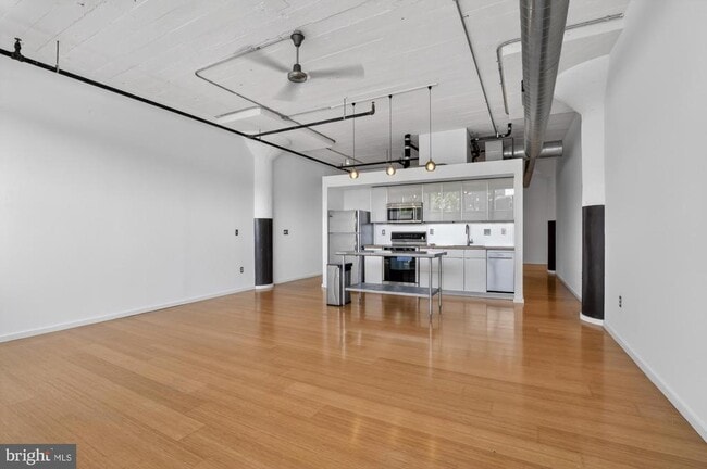 Building Photo - 1714 Memphis St