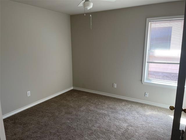Building Photo - 5908 Meadowglen Dr