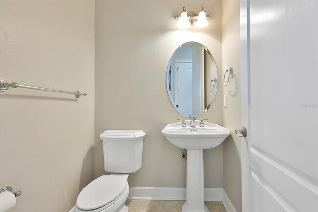 Building Photo - 6573 Simone Shores Cir