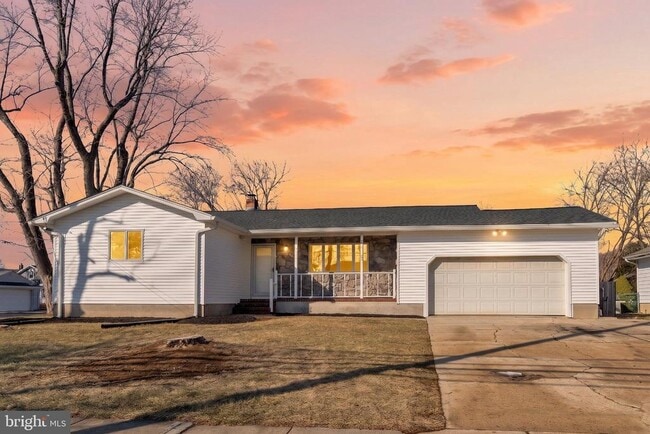 Building Photo - 370 NJ-156