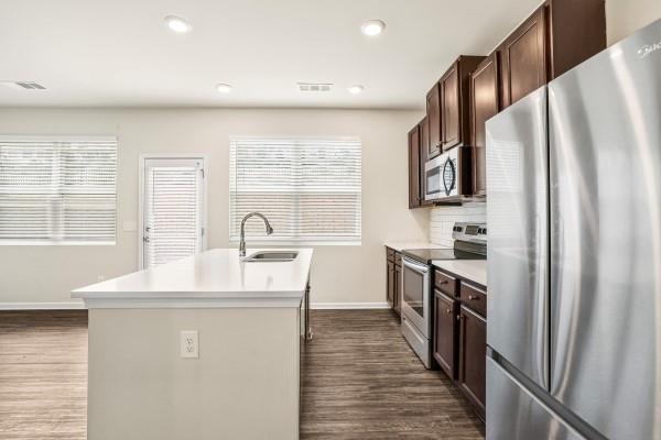 Building Photo - 292 Whitetail Cir