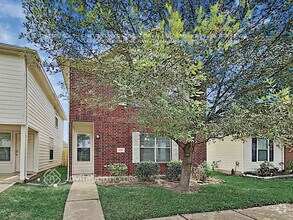Building Photo - 6424 Mountain Pines Ln
