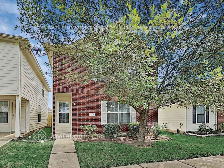 Primary Photo - 6424 Mountain Pines Ln