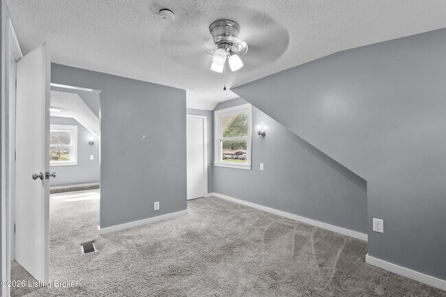 Building Photo - 9903 Ponder Ln