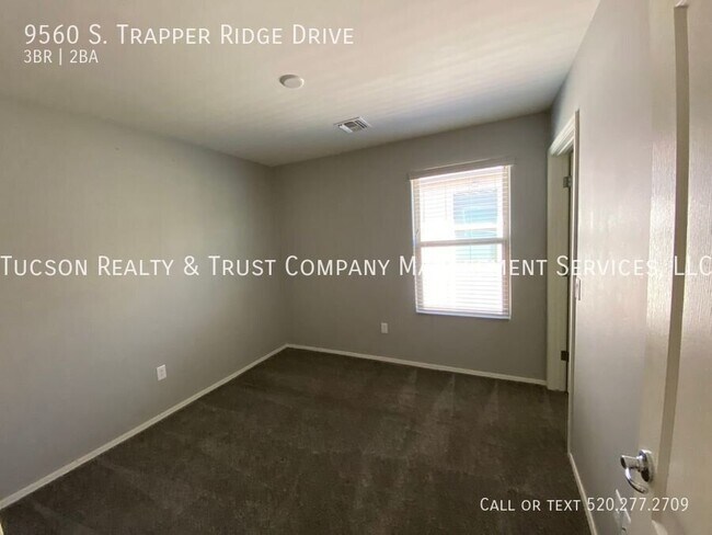 Building Photo - 9560 S Trapper Ridge Dr