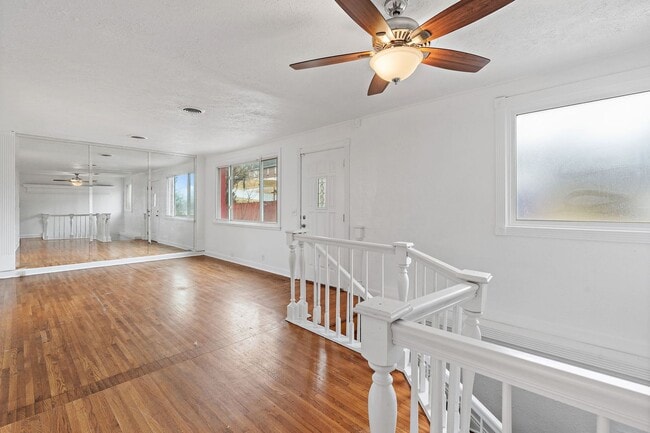 Building Photo - 4068 Boyd Dr