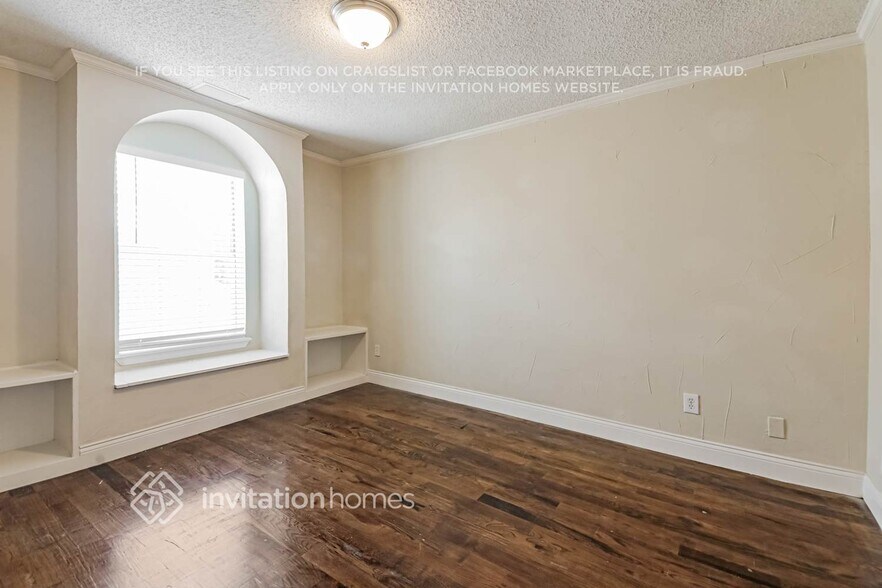 Building Photo - 8200 Galley St
