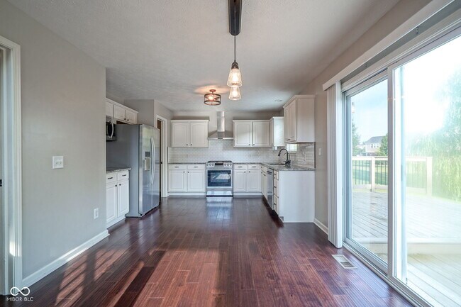 Building Photo - 4018 Ivory Ct