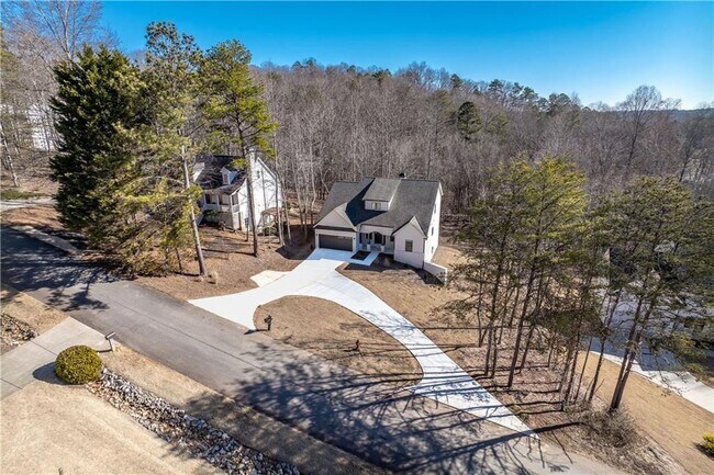 Building Photo - 5714 Ridgewater Cir