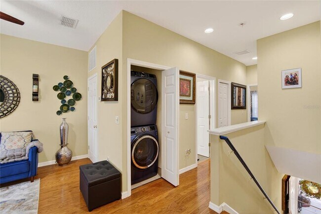 Building Photo - 209 Sawtooth Dr