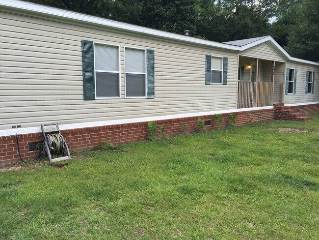 Building Photo - 4635 Summertime Dr
