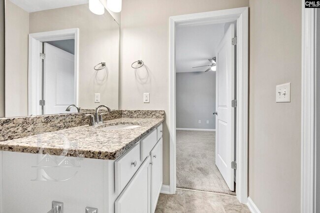 Building Photo - 21 Grayson Grove Ct