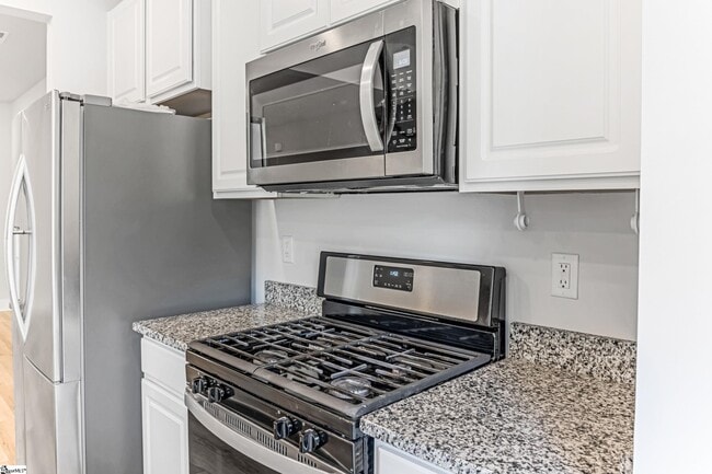 Building Photo - 1031 Millison Pl
